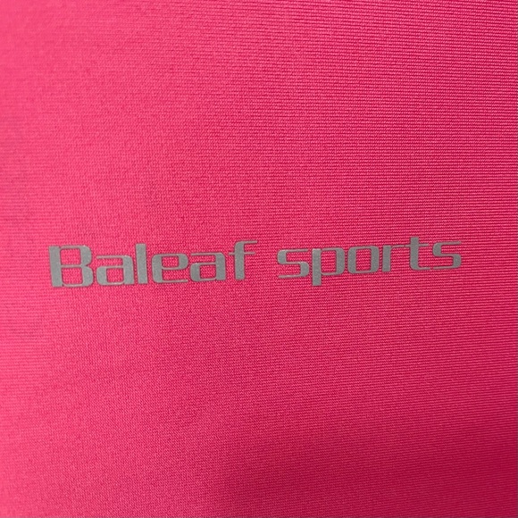 Baleaf coral/pink tank top in Size Small. - Picture 5 of 7